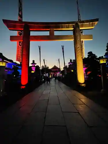 豊川閣　妙厳寺の鳥居