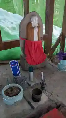 白石神社の地蔵