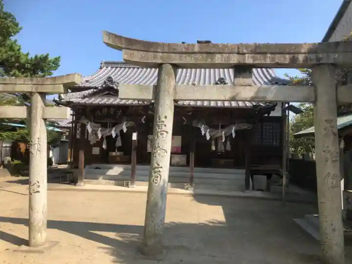 綱敷天満神社の鳥居