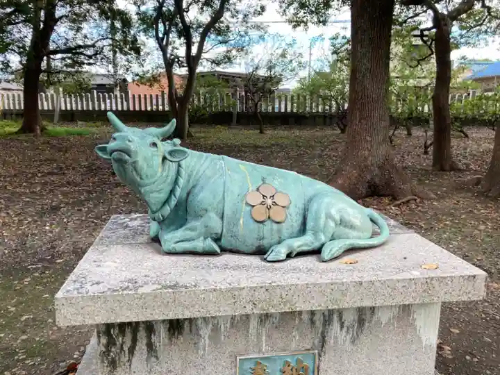 備後天満神社の像