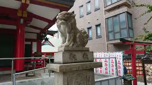 二宮神社の狛犬