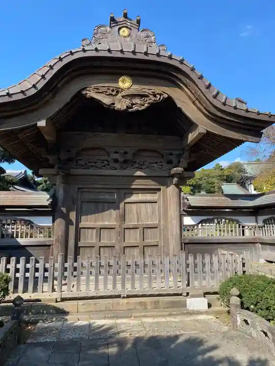 時宗総本山 遊行寺(正式:清浄光寺)の山門・神門