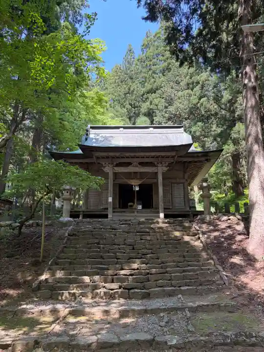 鳥越八幡神社(山形県)