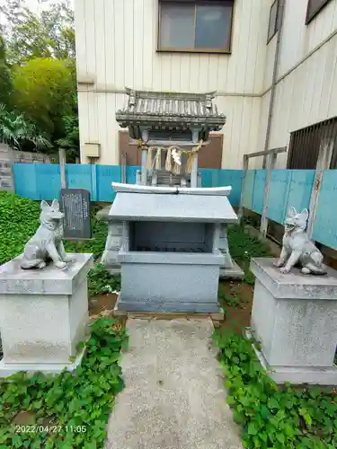 三峯神社の末社