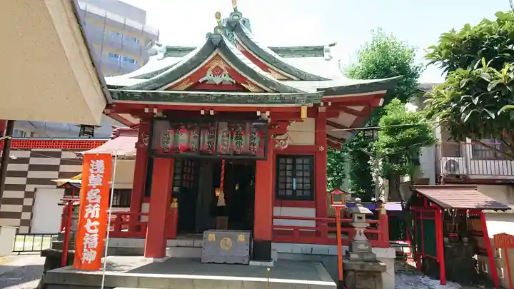 吉原神社の本殿・本堂