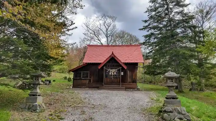 男山八幡神社の本殿・本堂