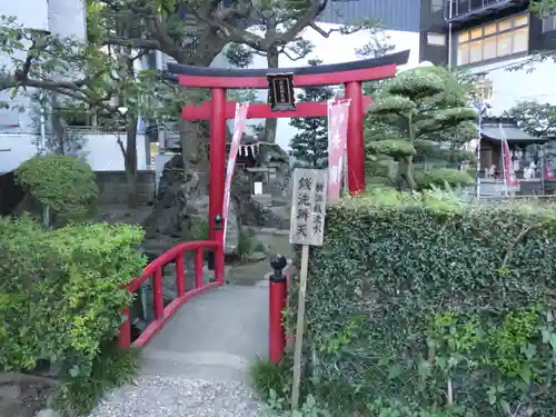 羽衣町厳島神社（関内厳島神社・横浜弁天）の鳥居