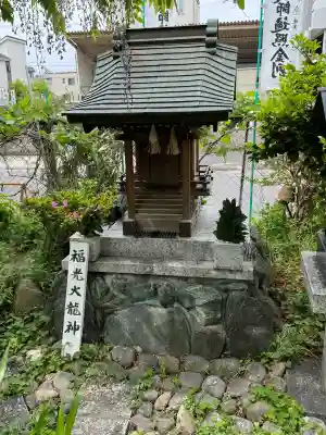 大師寺の{uncategorized: "未分類", other: "その他", undefined: "問題あり", building: "その他建物", grave: "お墓", sacred_gate: "鳥居", guardian: "狛犬", statue: "像", buddha: "仏像", history: "歴史", nature: "自然", garden: "庭園", animal: "動物", pagoda: "塔", temizu: "手水舎", mountain_gate: "山門・神門", sanctuary: "本殿・本堂", subordinate: "末社・摂社", art: "芸術", scenery: "景色", jizo: "地蔵", ema: "絵馬", goshuin: "御朱印", omikuji: "おみくじ", items: "授与品その他", amulet: "お守り", goshuincho: "御朱印帳", eats: "食事", festival: "お祭り", votive_dance: "神楽", shichigosan: "七五三参", wedding: "結婚式", experience: "体験その他", initially: "初詣", around: "周辺", anti_infection: "感染症対策"}