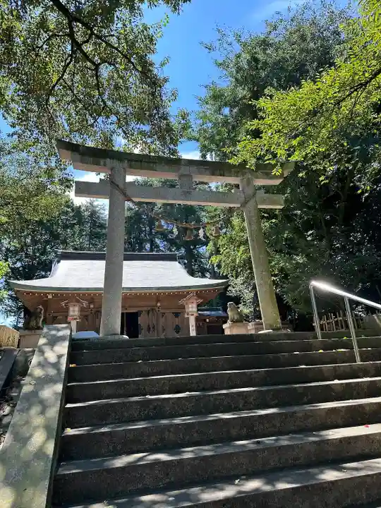 高岡市護国神社の鳥居