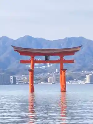 厳島神社(広島県)
