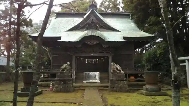 津神社の本殿・本堂