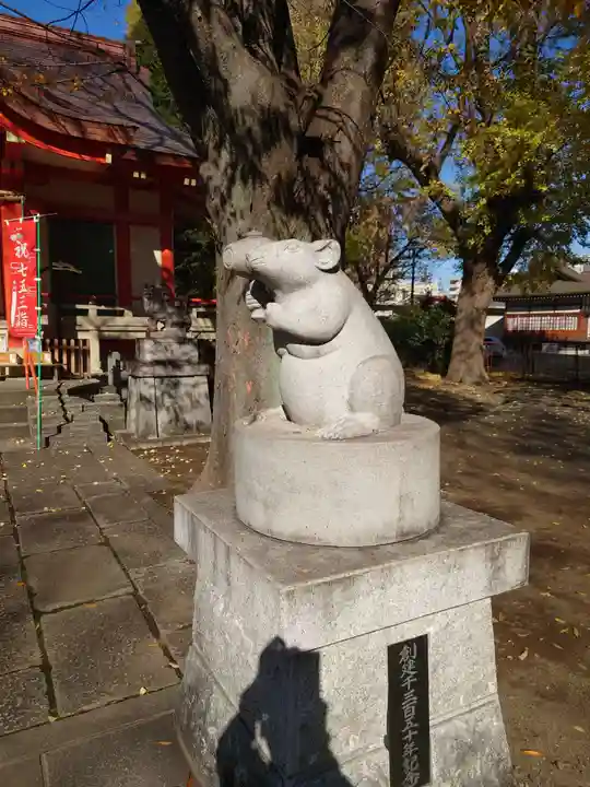 戸部杉山神社の狛犬