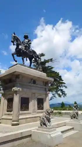 宮城縣護國神社の像