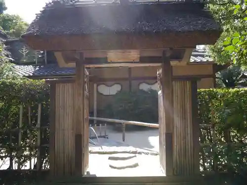 詩仙堂（丈山寺）の山門