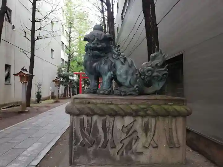 花園神社の狛犬