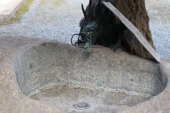 法泉寺の手水舎