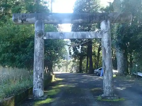 龜山神社の鳥居