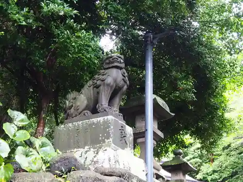 十二所神社の狛犬