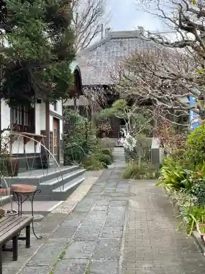 蟠龍寺の{uncategorized: "未分類", other: "その他", undefined: "問題あり", building: "その他建物", grave: "お墓", sacred_gate: "鳥居", guardian: "狛犬", statue: "像", buddha: "仏像", history: "歴史", nature: "自然", garden: "庭園", animal: "動物", pagoda: "塔", temizu: "手水舎", mountain_gate: "山門・神門", sanctuary: "本殿・本堂", subordinate: "末社・摂社", art: "芸術", scenery: "景色", jizo: "地蔵", ema: "絵馬", goshuin: "御朱印", omikuji: "おみくじ", items: "授与品その他", amulet: "お守り", goshuincho: "御朱印帳", eats: "食事", festival: "お祭り", votive_dance: "神楽", shichigosan: "七五三参", wedding: "結婚式", experience: "体験その他", initially: "初詣", around: "周辺", anti_infection: "感染症対策"}