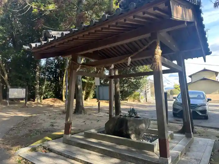 讃岐神社(奈良県)