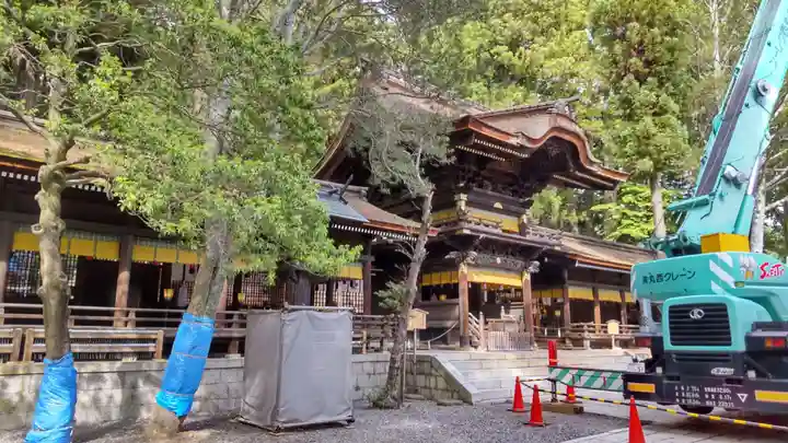 諏訪大社下社秋宮(長野県)