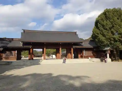 橿原神宮の山門・神門