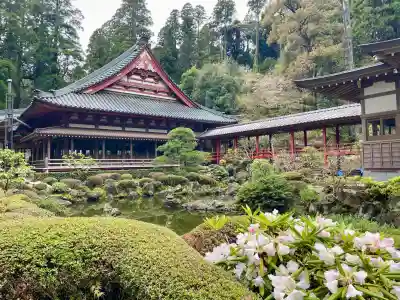 本漸寺の{uncategorized: "未分類", other: "その他", undefined: "問題あり", building: "その他建物", grave: "お墓", sacred_gate: "鳥居", guardian: "狛犬", statue: "像", buddha: "仏像", history: "歴史", nature: "自然", garden: "庭園", animal: "動物", pagoda: "塔", temizu: "手水舎", mountain_gate: "山門・神門", sanctuary: "本殿・本堂", subordinate: "末社・摂社", art: "芸術", scenery: "景色", jizo: "地蔵", ema: "絵馬", goshuin: "御朱印", omikuji: "おみくじ", items: "授与品その他", amulet: "お守り", goshuincho: "御朱印帳", eats: "食事", festival: "お祭り", votive_dance: "神楽", shichigosan: "七五三参", wedding: "結婚式", experience: "体験その他", initially: "初詣", around: "周辺", anti_infection: "感染症対策"}