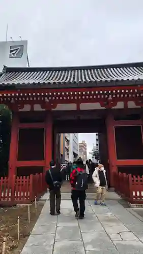 浅草神社の山門・神門
