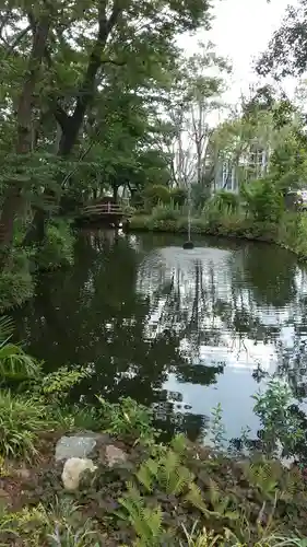 飯香岡八幡宮の周辺