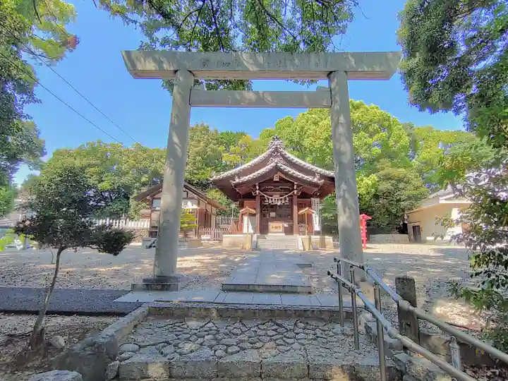 八劔社(野並)の鳥居