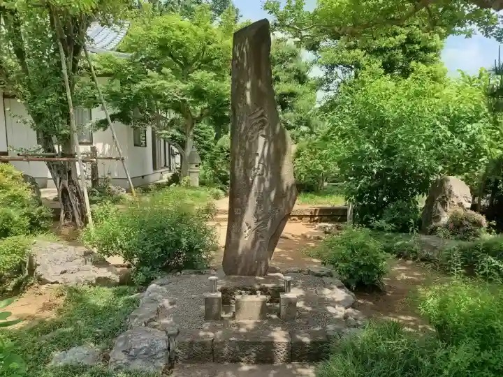 東光寺の{uncategorized: "未分類", other: "その他", undefined: "問題あり", building: "その他建物", grave: "お墓", sacred_gate: "鳥居", guardian: "狛犬", statue: "像", buddha: "仏像", history: "歴史", nature: "自然", garden: "庭園", animal: "動物", pagoda: "塔", temizu: "手水舎", mountain_gate: "山門・神門", sanctuary: "本殿・本堂", subordinate: "末社・摂社", art: "芸術", scenery: "景色", jizo: "地蔵", ema: "絵馬", goshuin: "御朱印", omikuji: "おみくじ", items: "授与品その他", amulet: "お守り", goshuincho: "御朱印帳", eats: "食事", festival: "お祭り", votive_dance: "神楽", shichigosan: "七五三参", wedding: "結婚式", experience: "体験その他", initially: "初詣", around: "周辺", anti_infection: "感染症対策"}