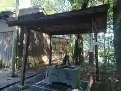 上野神社の手水