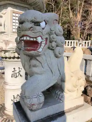 伊波乃西神社の狛犬