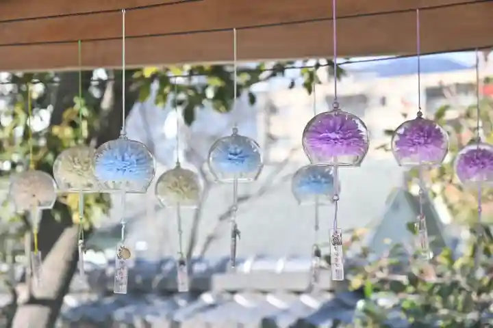 伊和志津神社の{uncategorized: "未分類", other: "その他", undefined: "問題あり", building: "その他建物", grave: "お墓", sacred_gate: "鳥居", guardian: "狛犬", statue: "像", buddha: "仏像", history: "歴史", nature: "自然", garden: "庭園", animal: "動物", pagoda: "塔", temizu: "手水舎", mountain_gate: "山門・神門", sanctuary: "本殿・本堂", subordinate: "末社・摂社", art: "芸術", scenery: "景色", jizo: "地蔵", ema: "絵馬", goshuin: "御朱印", omikuji: "おみくじ", items: "授与品その他", amulet: "お守り", goshuincho: "御朱印帳", eats: "食事", festival: "お祭り", votive_dance: "神楽", shichigosan: "七五三参", wedding: "結婚式", experience: "体験その他", initially: "初詣", around: "周辺", anti_infection: "感染症対策"}