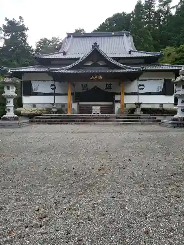 妙法寺の本殿