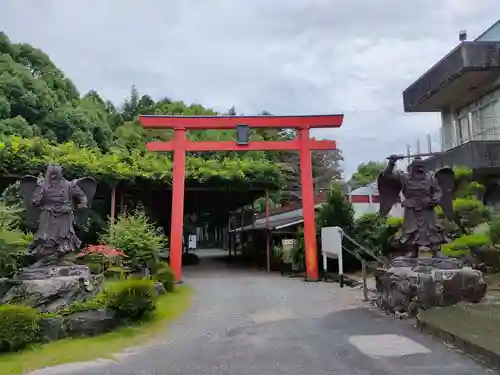 古井の天狗山の鳥居