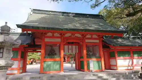 住吉神社の山門