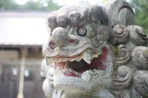 白鬚神社の狛犬