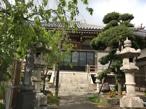 西門寺の本殿・本堂