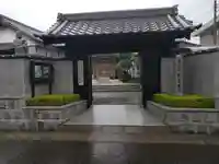 観音寺の山門・神門