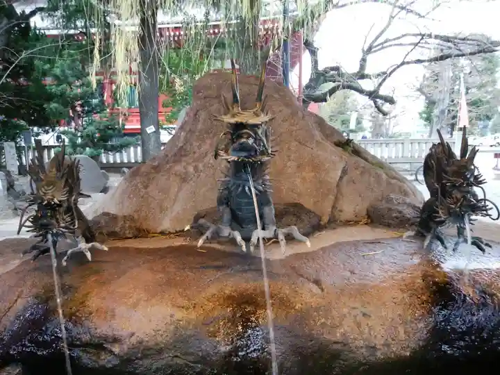 浅草神社の手水舎