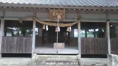 龍神社の本殿