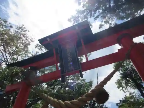 生島足島神社の鳥居