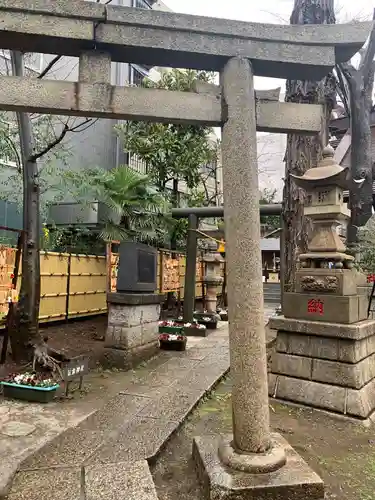 高円寺氷川神社の鳥居