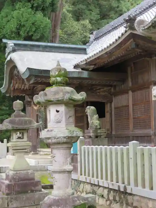 伊富岐神社の本殿・本堂