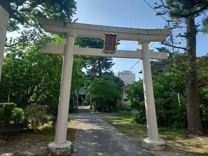 諏訪神社(新潟県)