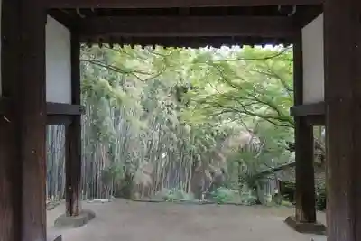 東明寺の山門・神門