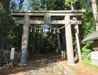大宮熱田神社の鳥居
