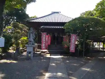 観音寺の本殿・本堂