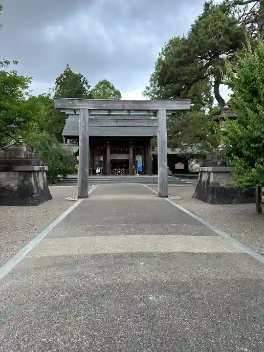 射水神社の鳥居